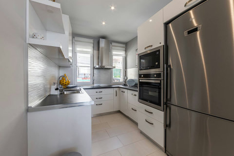 Fully-equipped kitchen