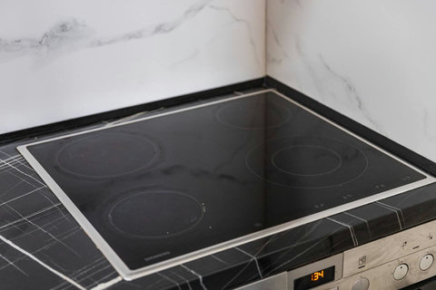 Fully-equipped kitchen details