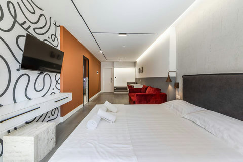 Bedroom with a double bed