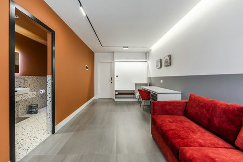 Bedroom with a double bed