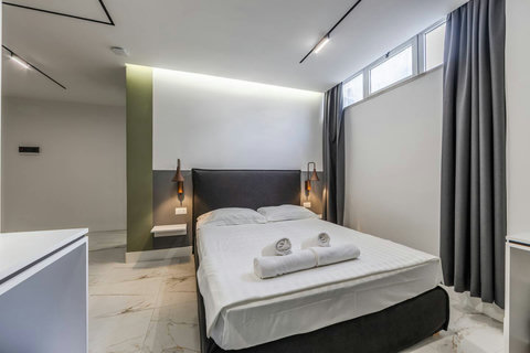 Bedroom with a double bed