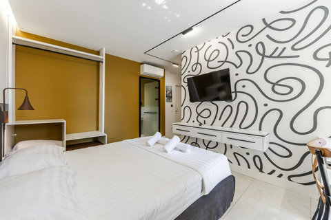 Bedroom with a double bed