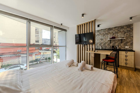 Bedroom with a double bed