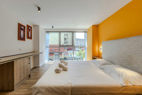 Bedroom with a double bed