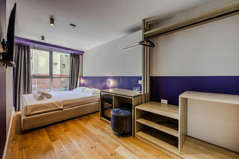 Bedroom with a double bed