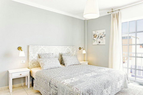 large and comfortable bed