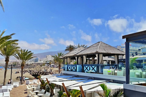 Lively, walkable neighborhood with restaurants, nightlife, and shopping nearby.