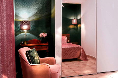 Design Features In The Bedroom