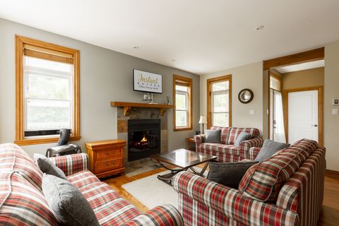 "A very nice and clean chalet-apartment."