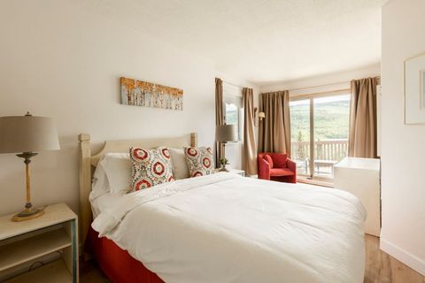 Loved it here. beautiful views and convenient location definitely recommend