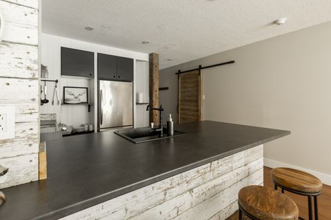 "I personally see cleanness as one of the most important factor to rate a stay, and I would give 5/5 stars for sure to Afshan’s place."