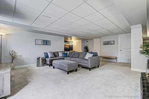 Ample space to relax with family and friends.