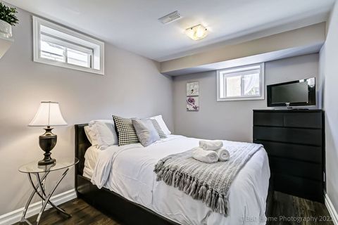 2nd bedroom with a queen size bed comfortable for 2 guests.
