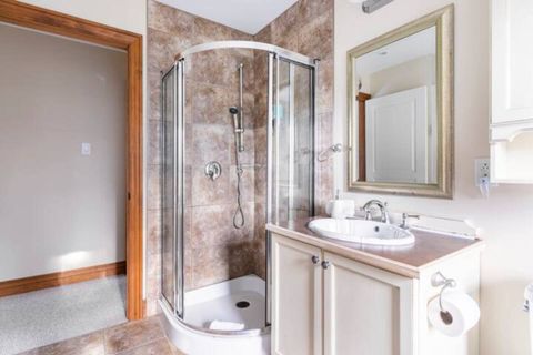 "Bathrooms were clean. No hassle."