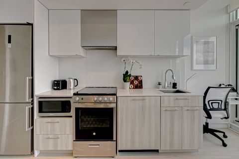 All the essentials for a comfortable dining experience