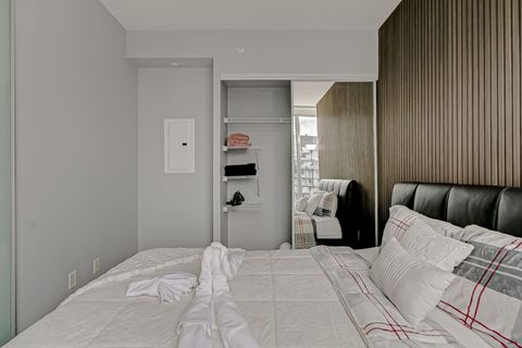 Luxury meets coziness: A perfect blend of comfort and charm in every detail