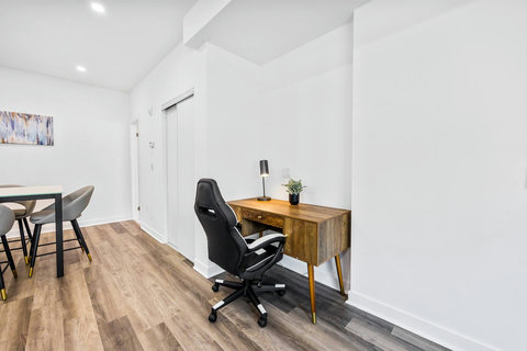 Functional work space suitable for short and extended stays