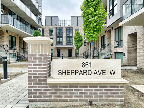 Front view of the rooftop house showcasing its airy, open design.