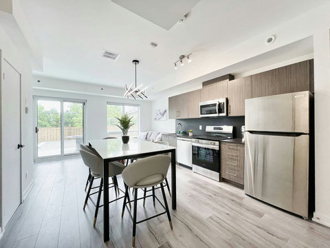 Cozy dining space with comfortable seating for gatherings.