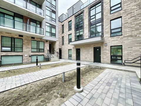 Secure, tidy compound designed for comfort and convenience