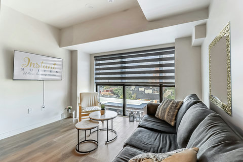 Clean lines. Soft tones. Pure comfort.