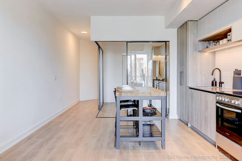 “Fully equipped kitchen ready for home-cooked meals.”