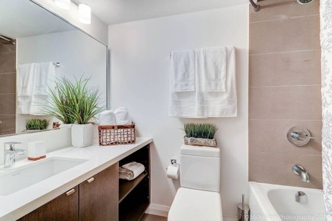 This was my first time renting through Airbnb. Everything was great. I would use again.