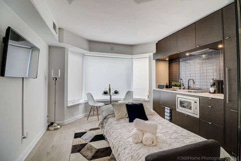 Amazing place, even better location!