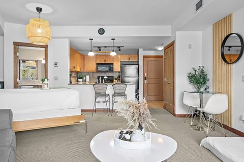 "The suite is very fitting for Canmore and in a great location! Nice view from the balcony and we made as much use of the hot tubs as possible so they were much appreciated"