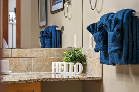 "Awesome and clean place. Great community area and a comfy place to relax after a day off hiking or skiing"