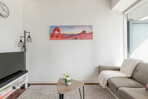 Relax & Stream in Style – 43" TV with Dolby Soundbar - 
Enjoy your favourite shows and movies with immersive sound and ultra-fast 3Gbps internet. Netflix and chill just got an upgrade.