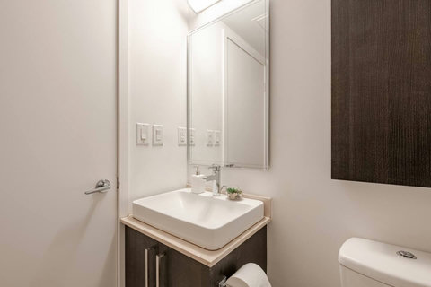 Sparkling Clean & Fully Stocked – Everything You Need to Refresh - 
Enjoy a clean, modern bathroom with fresh towels, toiletries, and a relaxing shower – perfect for unwinding after a day out.