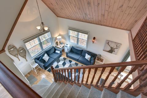 "Great value for the price. Very well located. Ali was a great host"