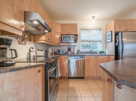 "The kitchen is well equipped, nice size rooms, two floors of space so kids can have their own floor"