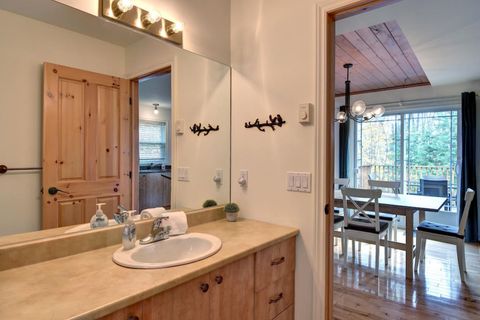 "It was a great place to stay, close to everything. Clean and well equipped."