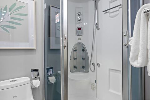 Easy communication and check-in, nice unit. The shower has lots of features and was amazing after spending several days in the woods. Very clean. The restaurant on-site is great as well.