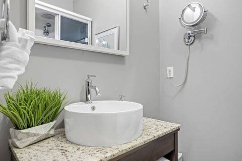 Had a wonderful stay, very neat and clean.