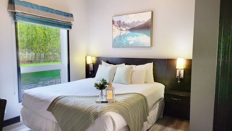 Comfortable stay, very central Canmore. The bed was very comfy would book again