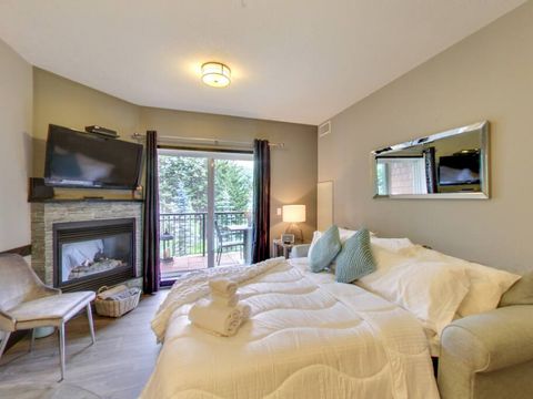 Great place to stay! The host is very good at communicating and responding to needs or questions.