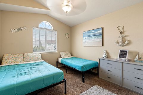 Full and Twin beds 
