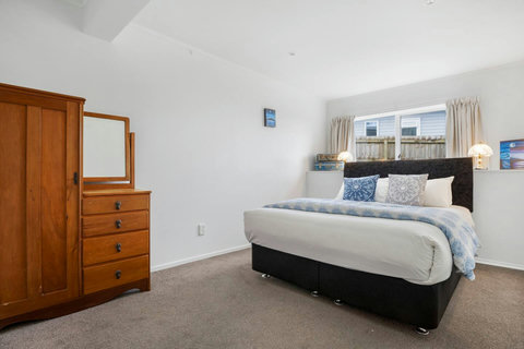 There is plenty of storage in the bedrooms for all your personal belongings.