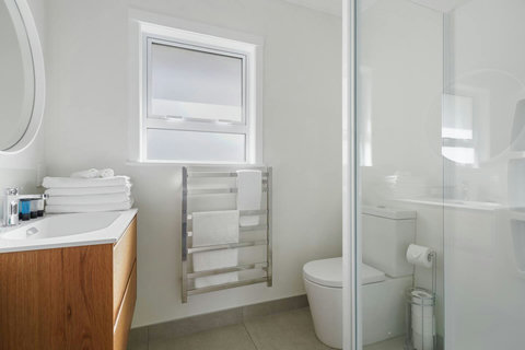 The bedroom has been completely made over with heated towel rail, new shower cabinet, new toilet and vanity.