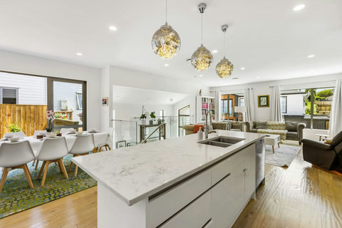 The kitchen lights are a stunning feature with their fairy light bulbs.