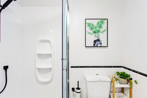 We provide hotel-quality towels and a starter pack of shower gel, shampoo, and moisturiser.