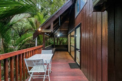 Enjoy a morning coffee or afternoon drink on the verandah.