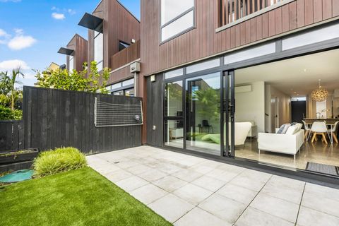 There is a handy clothesline to help get your clothes dry.