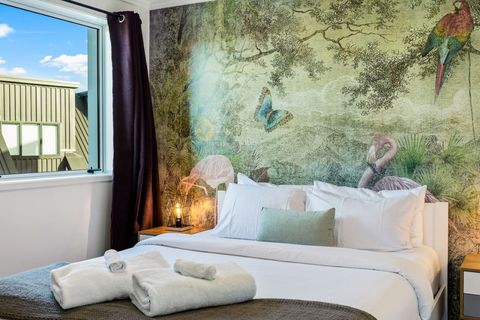 We provide hotel quality sheets and towels.