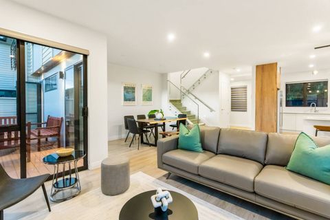 The lounge area is by the ranchsliders.