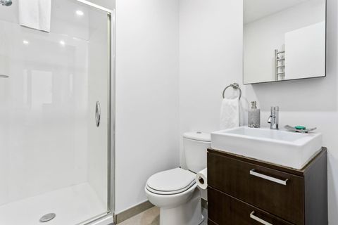 There is an ensuite bathroom for each bedroom.