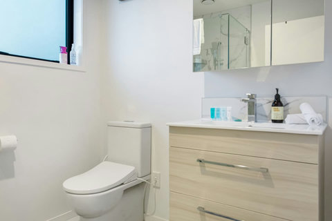 The toilet is a bidet, popular in overseas countries.